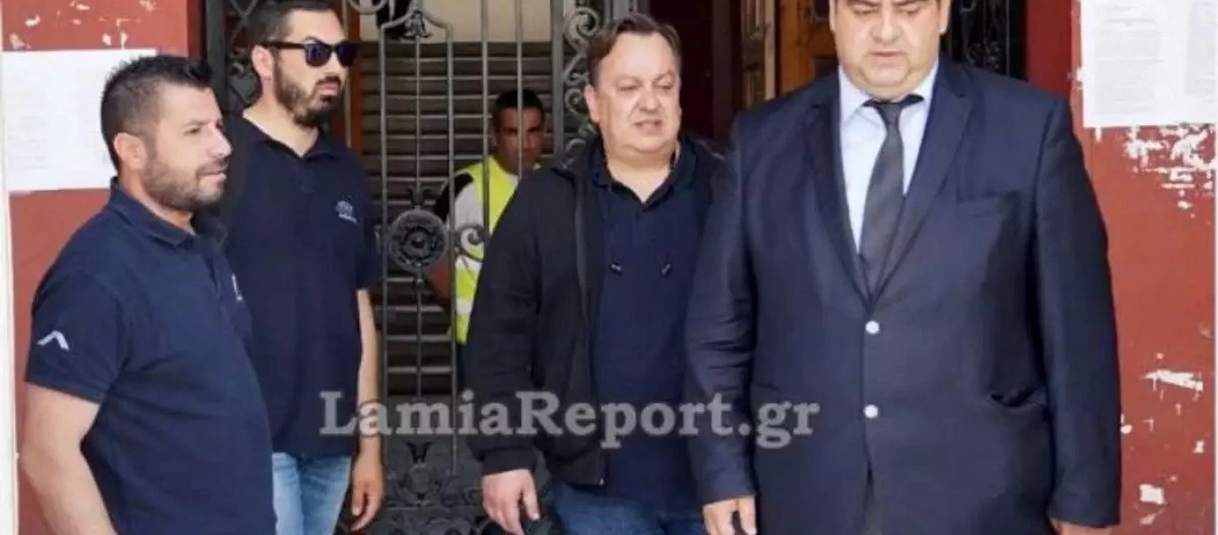 Λαμία: Στον εισαγγελέα για τους τσιγγάνους που δεν φοράνε μάσκα στα λεωφορεία και δεν κόβουν και εισιτήριο